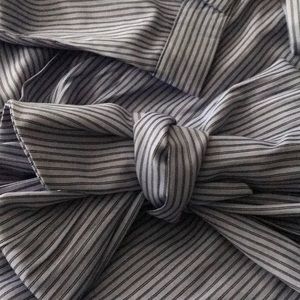 SOPHIE RUE SZ L BLOUSE elegant addition !